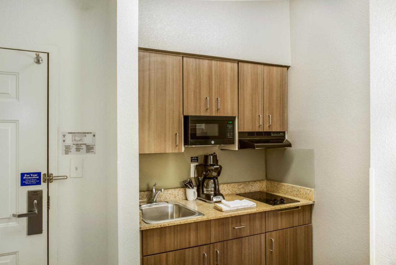 6 Fishers, In - Indianapolis Hotel
